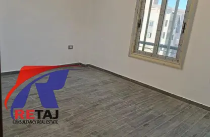 Apartment - 3 Bedrooms - 2 Bathrooms for rent in Bank Center Street - South Teseen St. - The 5th Settlement - New Cairo City - Cairo