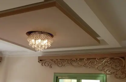 شقة - 3 غرف نوم - 2 حمامات للايجار في شرق الاكاديمية - مدينة القاهرة الجديدة - القاهرة