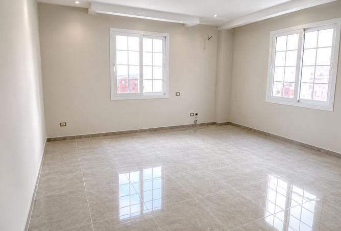 99399850 - Property Main Image