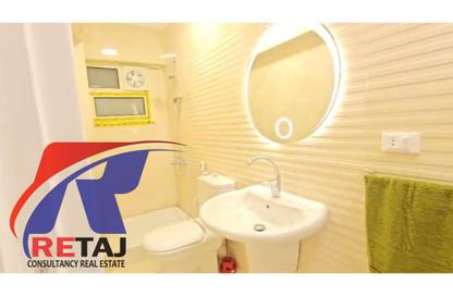 Apartment - 3 - 2 for rent in Omar Hefny St. - 8th Zone - Nasr City - Cairo