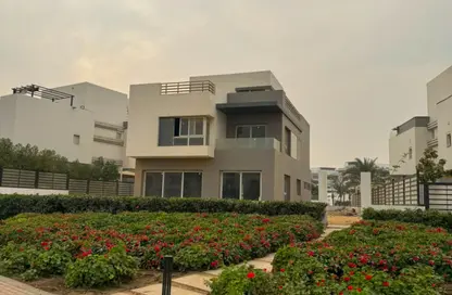 Villa - 6 Bedrooms - 6 Bathrooms for sale in Hyde Park - New Cairo City - Cairo