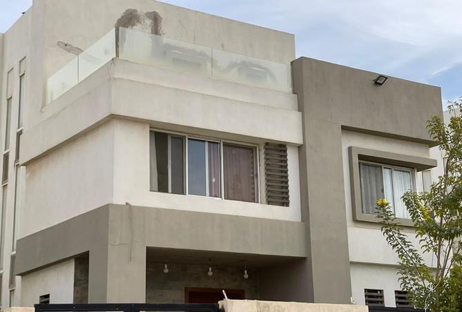 97718048 - Property Image 3