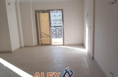 شقة - 2 غرف نوم - 2 حمامات للبيع في في صوارى - ووترفرونت - صوارى - كمبوندات الاسكندرية - الاسكندرية