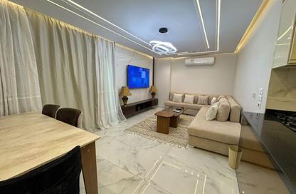 شقة - 1 - 2 للايجار في شارع شهاب - المهندسين - الجيزة