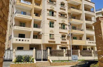 Apartment - 3 Bedrooms - 2 Bathrooms for sale in North Lotus - El Lotus - New Cairo City - Cairo