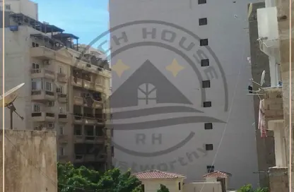 Apartment - 3 Bedrooms - 3 Bathrooms for rent in Sant Giyn St. - Kafr Abdo - Roushdy - Hay Sharq - Alexandria