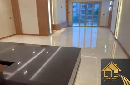 Apartment - 3 Bedrooms - 3 Bathrooms for rent in Galleria Moon Valley - South Investors Area - New Cairo City - Cairo Apartment - 3 Bedrooms - 3 Bathrooms for rent in Galleria Moon Valley - South Investors Area - New Cairo City - Cairo