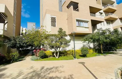 Apartment - 3 Bedrooms - 3 Bathrooms for sale in Privado - Madinaty - Cairo
