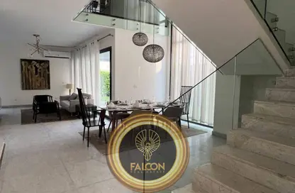 Villa - 5 Bedrooms - 4 Bathrooms for sale in Al Burouj Compound - El Shorouk Compounds - Shorouk City - Cairo