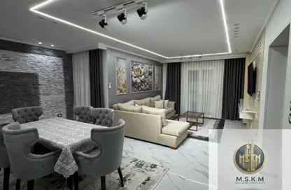 (بنتهاوس  (روف - 3 غرف نوم - 3 حمامات للايجار في ماونتن فيو هايد بارك - كمبوندات التجمع الخامس - التجمع الخامس - مدينة القاهرة الجديدة - القاهرة