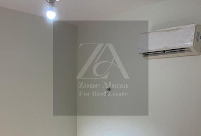 73488867 - Property Image 3
