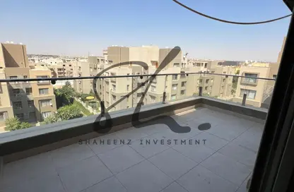 Penthouse - 3 Bedrooms - 3 Bathrooms for sale in Palm Hills Village Gate - South Investors Area - New Cairo City - Cairo