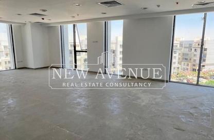 Retail - Studio - 1 Bathroom for rent in Hyde Park Business District Mall - South Teseen St. - The 5th Settlement - New Cairo City - Cairo