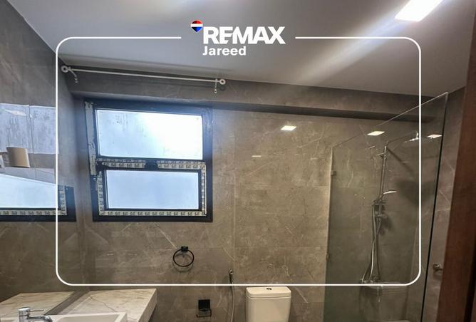 102345912 - Property Image 2