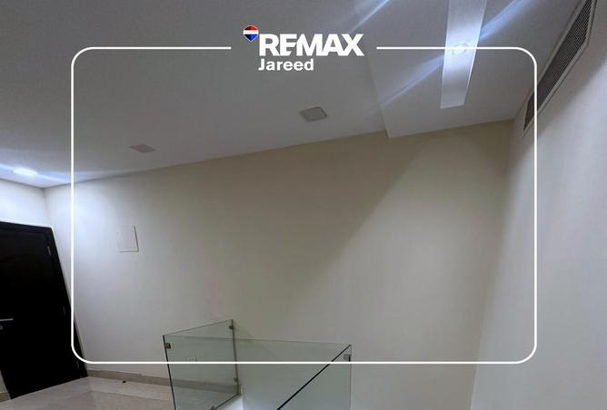 102345912 - Property Main Image