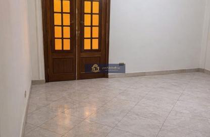 Apartment - 2 Bedrooms - 1 Bathroom for sale in 4th District - 6 October City - Giza