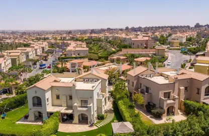 Villa - 5 Bedrooms - 5 Bathrooms for rent in Celesta Hills - Uptown Cairo - Mokattam - Cairo