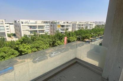 Penthouse - 3 Bedrooms - 2 Bathrooms for sale in Galleria Residences - South Investors Area - New Cairo City - Cairo