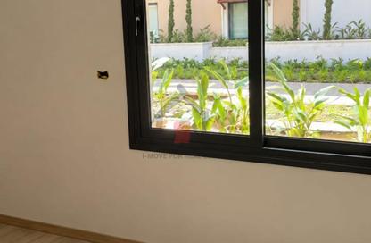 Apartment - 3 - 3 for sale in Village West - Sheikh Zayed Compounds - Sheikh Zayed City - Giza