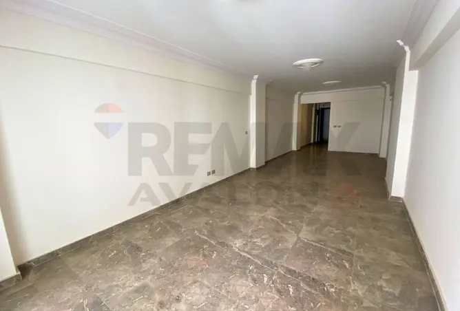 110739837 - Property Image 2