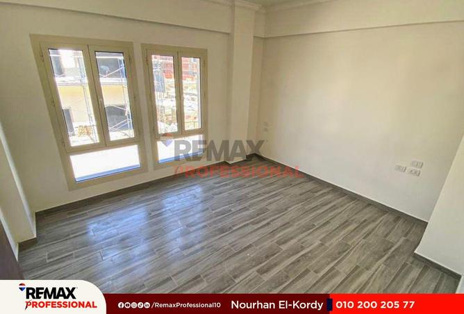 8627368 - Property Image 3