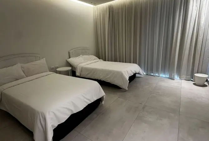 116488990 - Property Image 3
