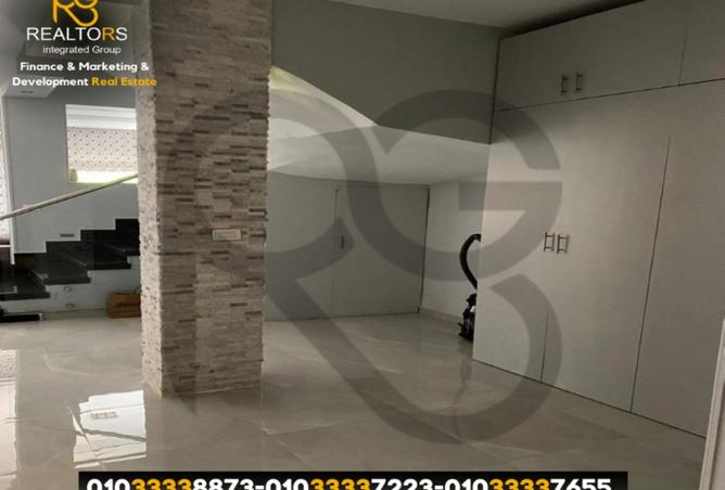 72441129 - Property Image 3