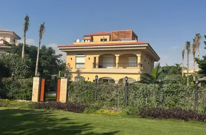 Villa - 3 Bedrooms - 3 Bathrooms for sale in Privado - Madinaty - Cairo