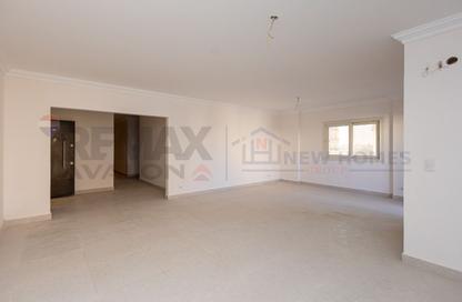شقة - 3 - 3 للايجار في صوارى - كمبوندات الاسكندرية - الاسكندرية
