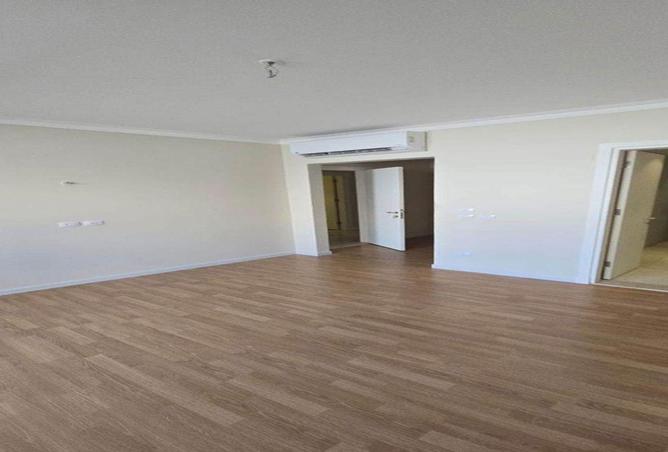 54490754 - Property Image 2