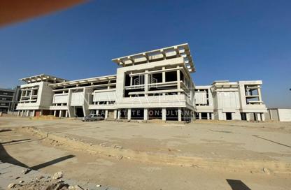Whole Building - Studio - 6 Bathrooms for sale in Bank Center Street - South Teseen St. - The 5th Settlement - New Cairo City - Cairo