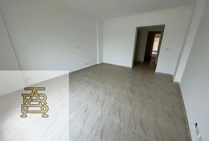117007129 - Property Image 2
