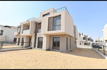 Villa - 4 - 4 for sale in Sodic East - 6th District - New Heliopolis - Cairo