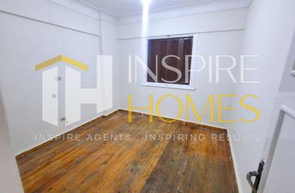 Apartment - 3 Bedrooms - 1 Bathroom for rent in Smouha - Hay Sharq - Alexandria Apartment - 3 Bedrooms - 1 Bathroom for rent in Smouha - Hay Sharq - Alexandria
