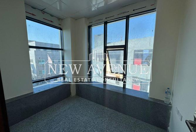 56511245 - Property Image 3