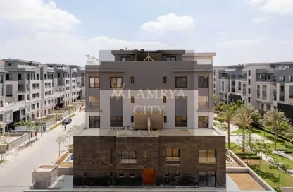 Villa - 5 Bedrooms - 4 Bathrooms for sale in TRIO - 5th Settlement Compounds - The 5th Settlement - New Cairo City - Cairo