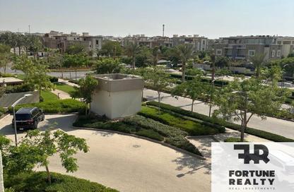 فيلا - 4 غرف نوم - 4 حمامات للايجار في كايرو فيستيفال سيتى - المستثمرين الشمالية - مدينة القاهرة الجديدة - القاهرة