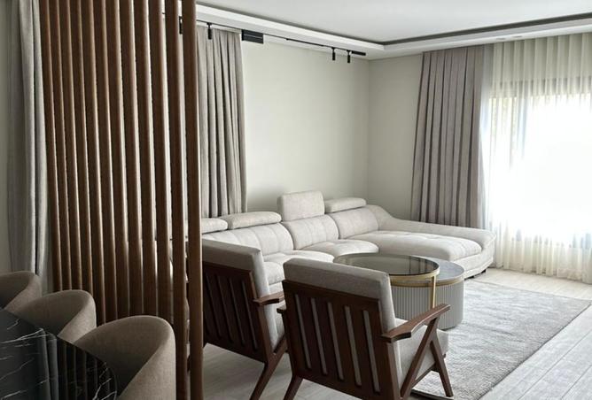 8528357 - Property Image 2