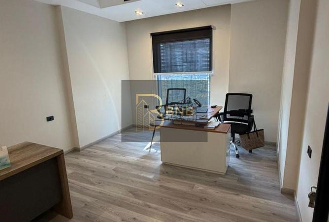 87846515 - Property Image 2