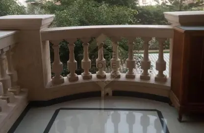 شقة - 3 غرف نوم - 2 حمامات للايجار في ثروت - حي شرق - الاسكندرية