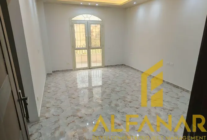 121146425 - Property Image 3
