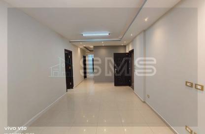 Apartment - 4 Bedrooms - 2 Bathrooms for rent in Street70 - District 2 - The 5th Settlement - New Cairo City - Cairo