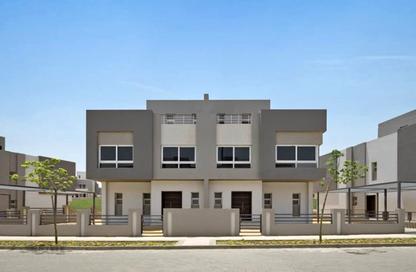 Villa - 4 Bedrooms - 5 Bathrooms for sale in Etapa - Sheikh Zayed Compounds - Sheikh Zayed City - Giza