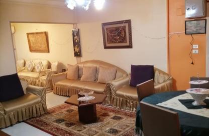 Apartment - 3 Bedrooms - 2 Bathrooms for sale in Ahmed Orabi St. - Mohandessin - Giza