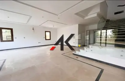 Townhouse - 3 Bedrooms - 4 Bathrooms for sale in Mivida - 5th Settlement Compounds - The 5th Settlement - New Cairo City - Cairo