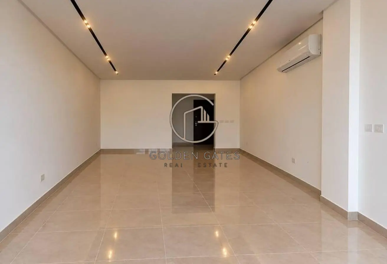 121403418 - Property Main Image