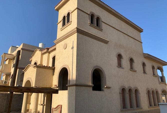 8562367 - Property Image 2