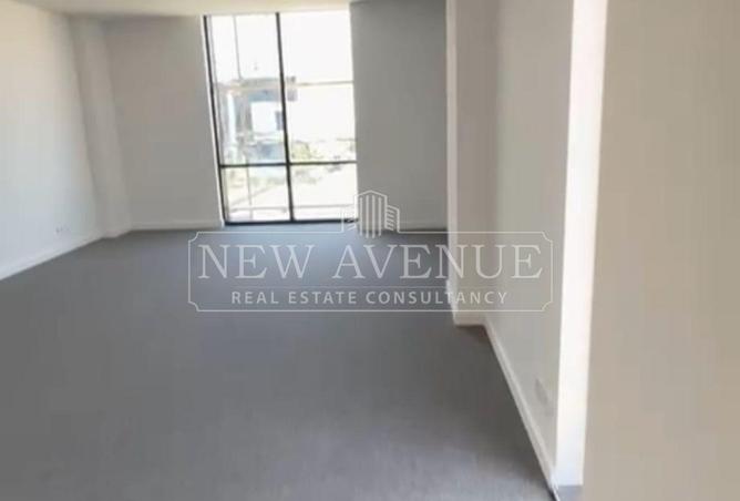 106853653 - Property Image 2