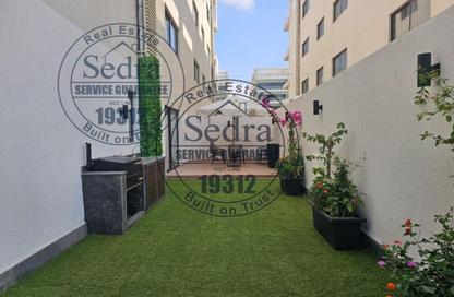 Apartment - 2 Bedrooms - 2 Bathrooms for sale in Lake View Residence - 5th Settlement Compounds - The 5th Settlement - New Cairo City - Cairo