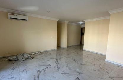 شقة - 3 غرف نوم - 3 حمامات للايجار في ذا كورت ياردز - كمبوندات الشيخ زايد - الشيخ زايد - الجيزة